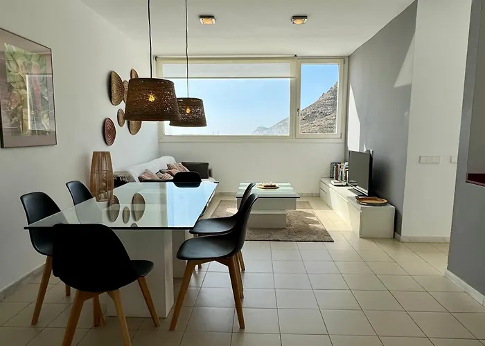Moderno Apartamento Con Vistas Al Mar