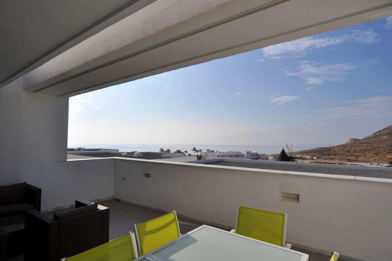 Apartment Moderno Con Vistas Al Mar